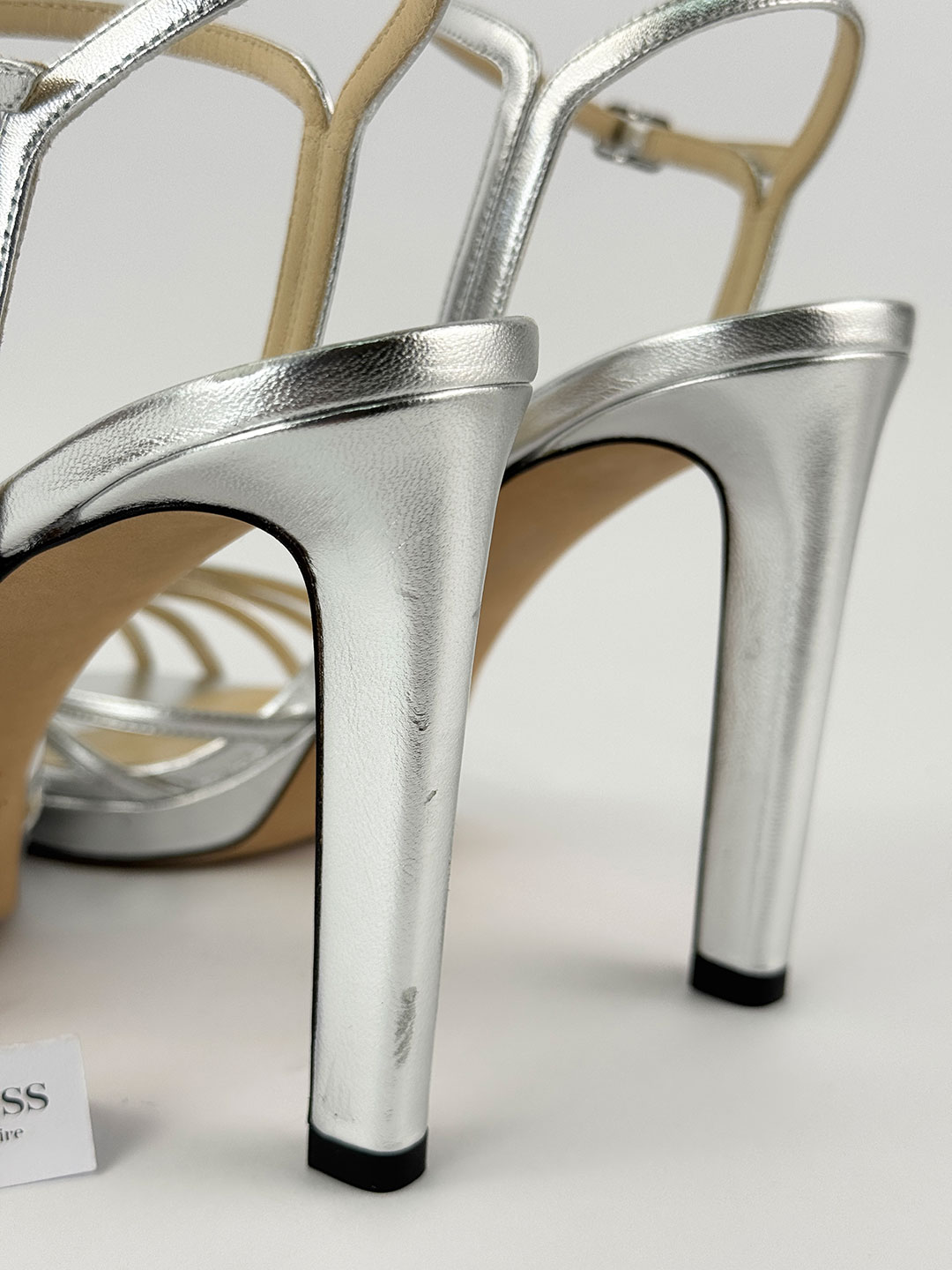 Pre-Owned Jimmy Choo Silver Heels Size EU 39 (UK 6) - Dress